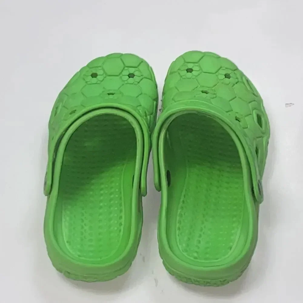 10/$50 Water Shoes Made In México  Size 23 Unisex Size 4